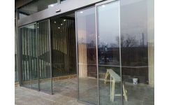 專業(yè)安裝維修自動(dòng)門,伸縮門,電動(dòng)門,感應(yīng)門